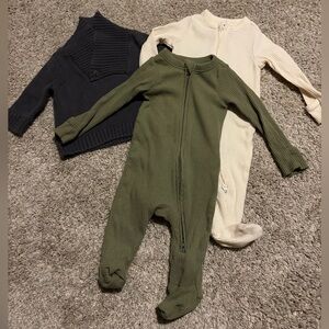 0-3 month Old Navy bundle